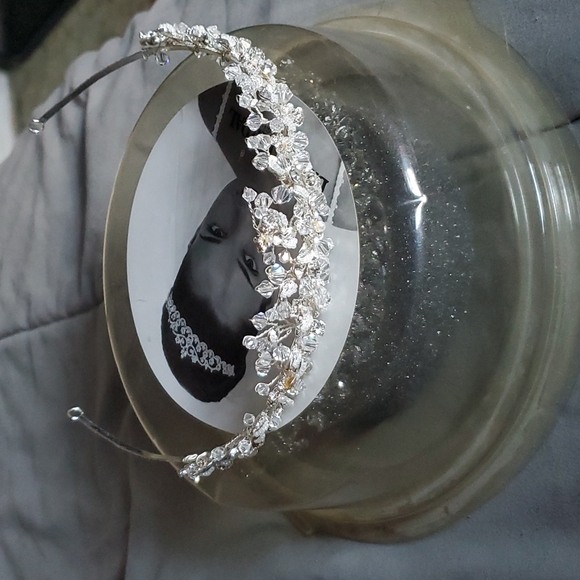 Crystal tiara for Quince Wedding - Picture 2 of 6